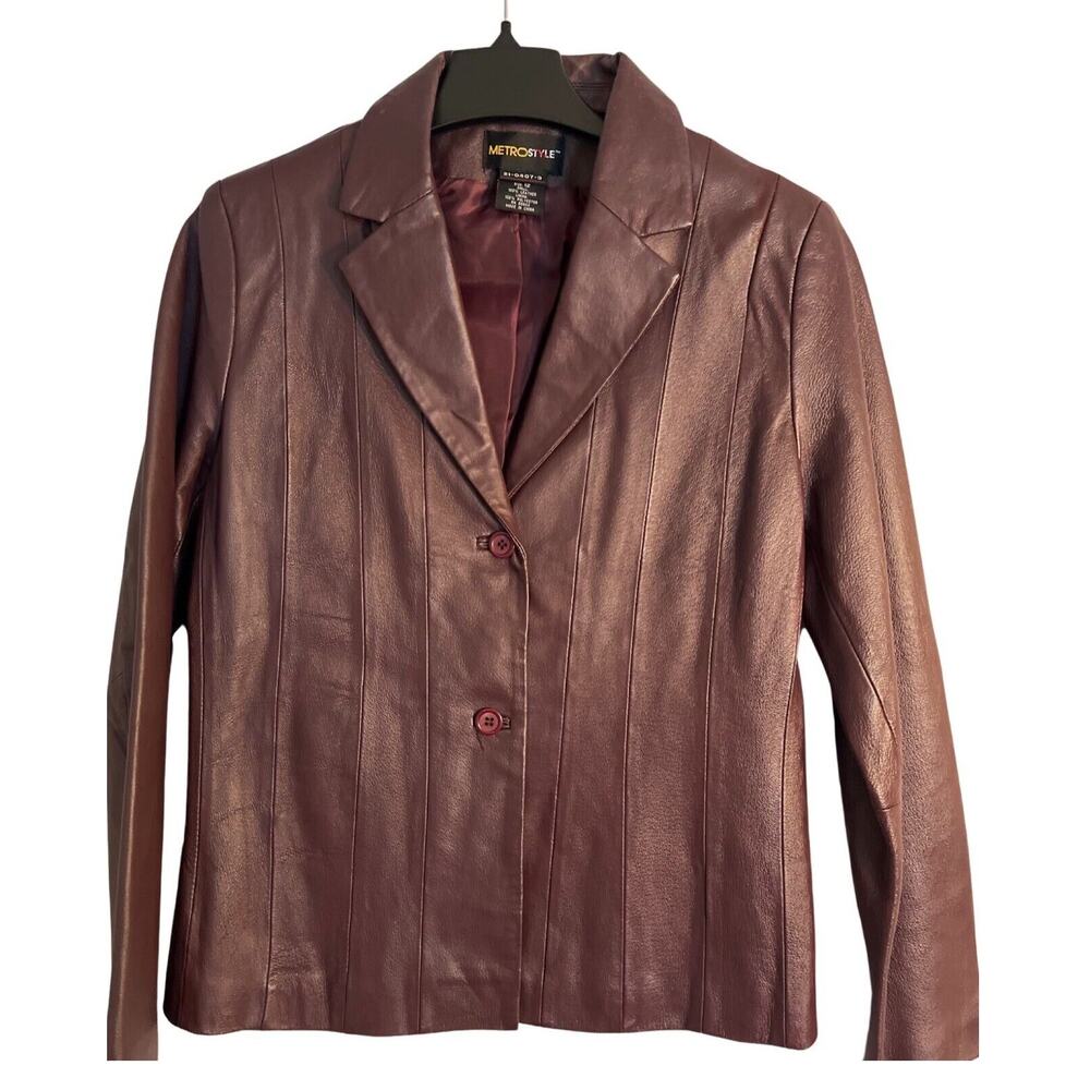 Metrostyle Leather Jacket Womens Size 12  Burgundy Lined Button Front Soft Shell